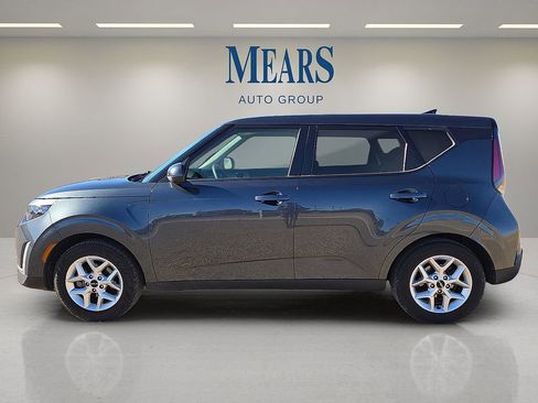 Used 2024 Kia Soul LX w/ Option Group 015 image 2