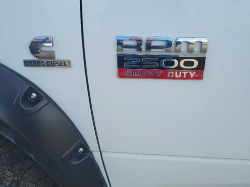 Used 2011 RAM 2500 ST w/ Cold Weather Group image 10