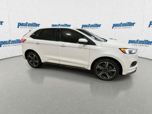 Used 2020 Ford Edge ST image 13