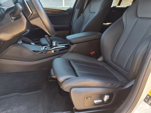 Used 2021 BMW X4 xDrive30i image 18