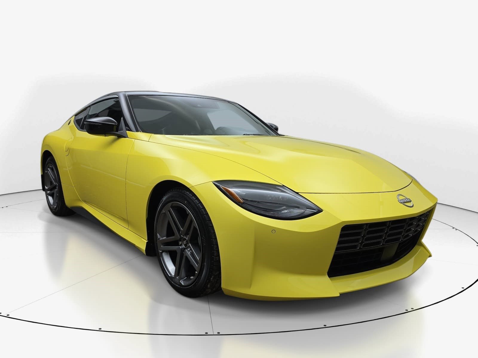 Used 2024 Nissan Z Sport w/ Floor Mat Package RWD image 2