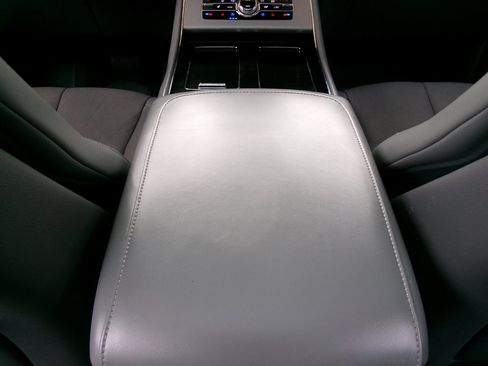 Used 2020 Lincoln Aviator Reserve w/ Equipment Group 201A AWD/4WD image 39