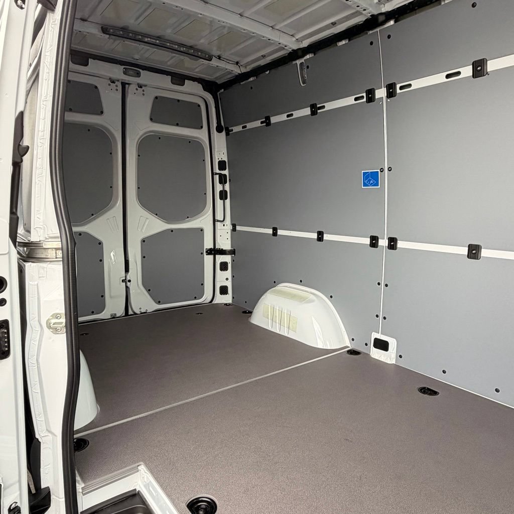 New 2026 Mercedes-Benz Sprinter 2500 image 25