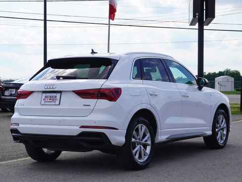 Used 2024 Audi Q3 2.0T Premium AWD/4WD image 7