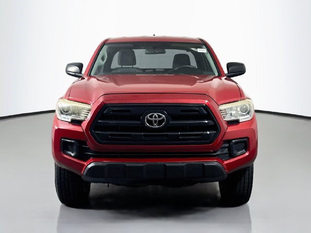 Used 2017 Toyota Tacoma SR RWD image 2