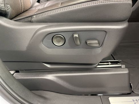 New 2026 Chevrolet Silverado 2500 High Country w/ High Country Premium Package image 11