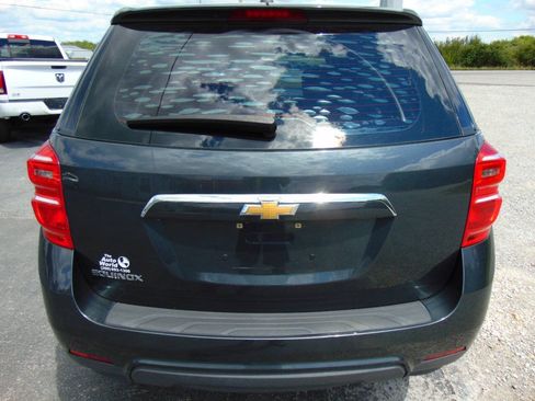 Used 2017 Chevrolet Equinox LS FWD image 7