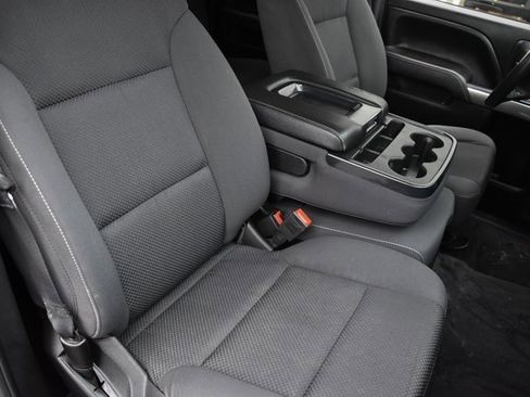 Used 2019 Chevrolet Silverado 1500 LT image 31