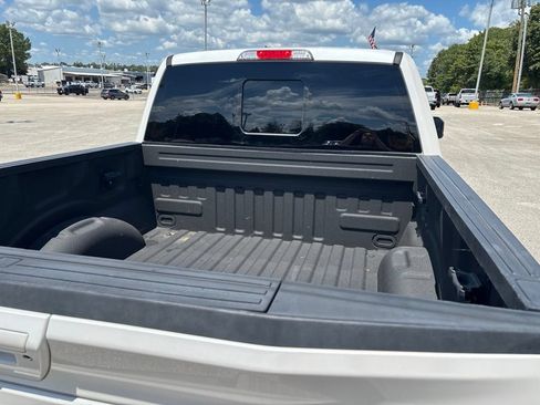 Used 2018 Ford F150 Platinum w/ Equipment Group 701A Luxury AWD/4WD image 8