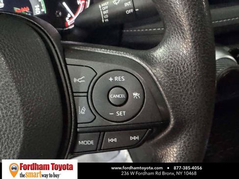 Used 2023 Toyota RAV4 LE AWD/4WD image 21