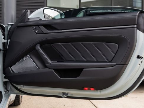 New 2026 Porsche 911 Carrera 4S image 37