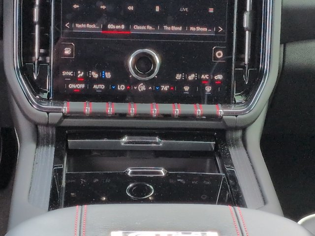 Used 2025 GMC Yukon XL AT4 Ultimate w/ LPO, Floor Liner Package AWD/4WD image 22