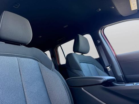 New 2026 Jeep Cherokee Laredo image 18