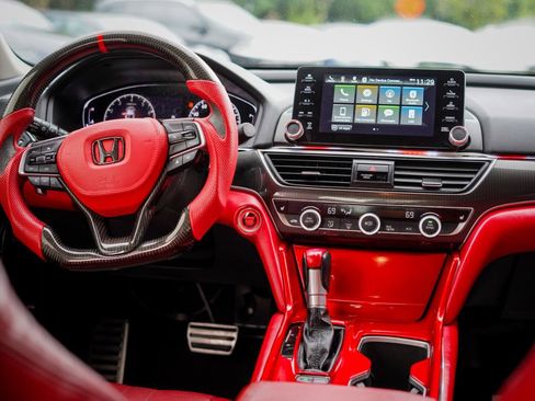 Used 2021 Honda Accord Sport Special Edition image 12