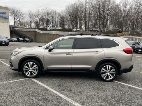Used 2019 Subaru Ascent Premium w/ Popular Package #2A image 4