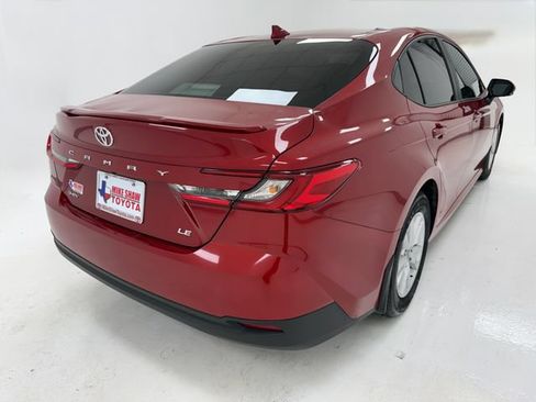 Used 2025 Toyota Camry LE FWD image 40
