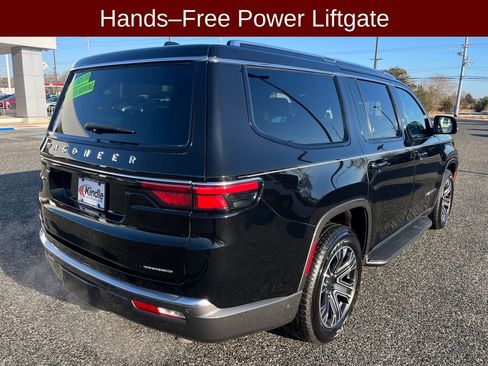 Used 2022 Jeep Wagoneer Series III w/ Convenience Group I image 27