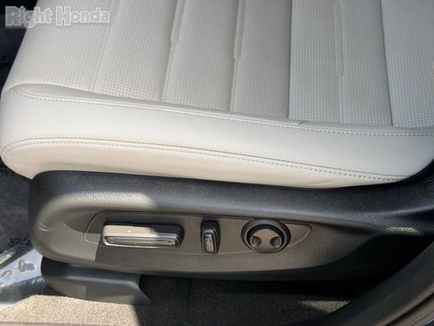 Certified 2025 Honda CR-V EX-L image 18