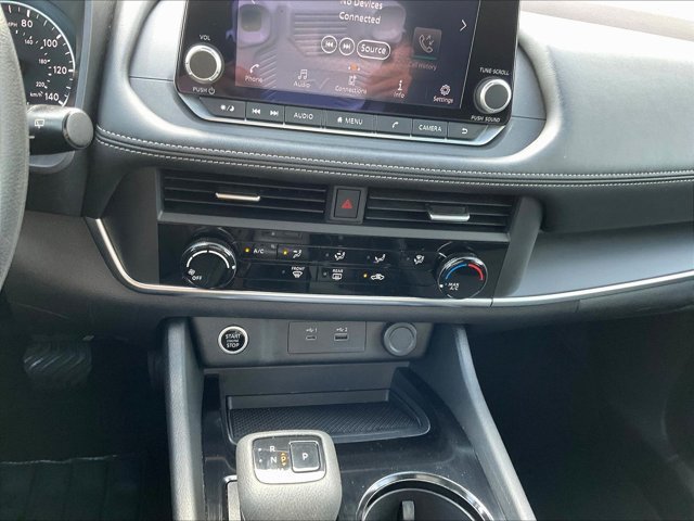 Used 2023 Nissan Rogue S FWD image 20
