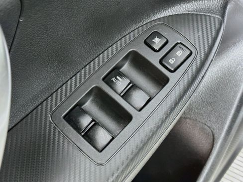 Used 2022 Mitsubishi Eclipse Cross ES AWD/4WD image 17