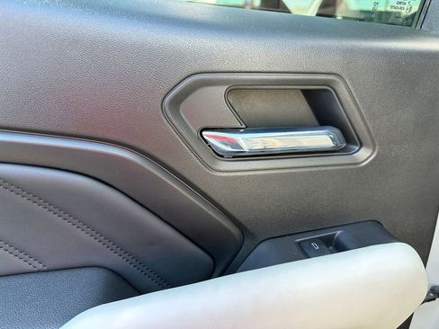 Used 2023 GMC Canyon AT4X AWD/4WD image 11