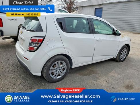 Used 2018 Chevrolet Sonic LT FWD image 4