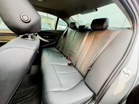 Used 2014 BMW 320i xDrive Sedan image 22