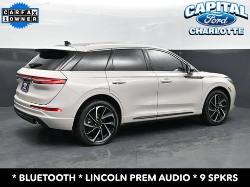 Used 2024 Lincoln Corsair Grand Touring AWD/4WD image 9