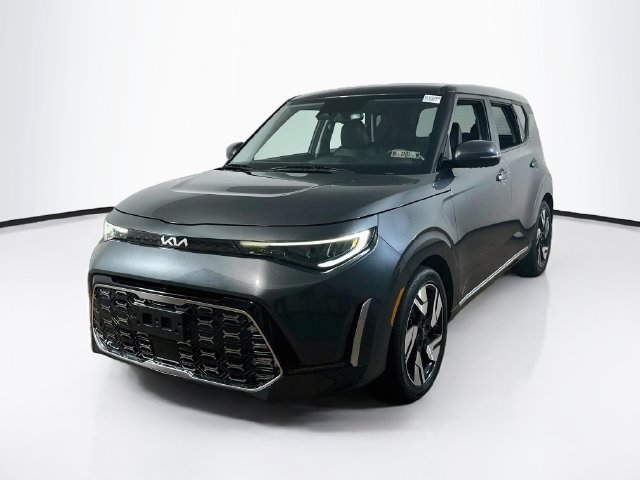Used 2024 Kia Soul GT-Line w/ GT-Line Technology Package FWD image 3