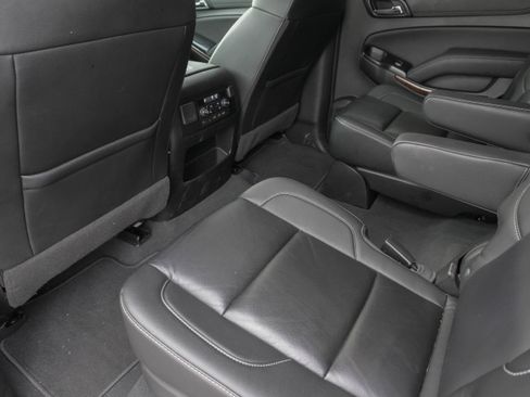 Used 2019 Chevrolet Tahoe LT image 33