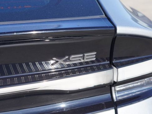 Used 2023 Toyota Prius Prime Premium image 9