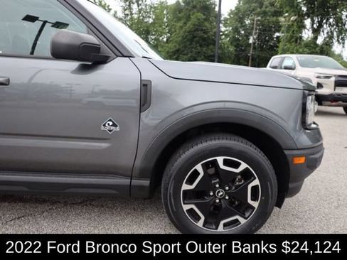 Used 2022 Ford Bronco Sport Outer Banks w/ Tech Package AWD/4WD image 13