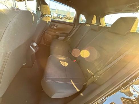 Used 2025 Honda HR-V Sport image 22