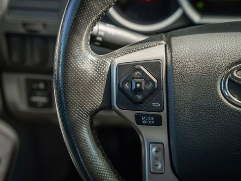 Used 2015 Toyota Tacoma PreRunner w/ Convenience Package RWD image 25