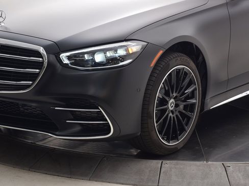 New 2026 Mercedes-Benz S 580 4MATIC Sedan image 10