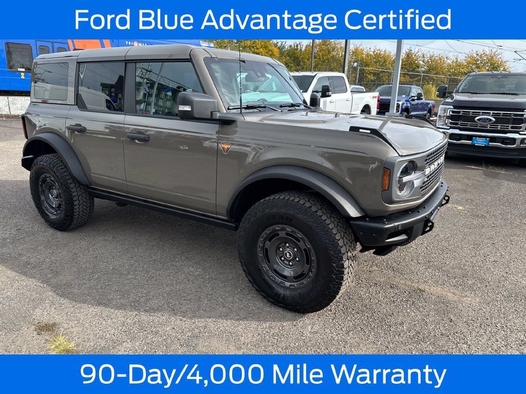 Certified 2025 Ford Bronco Badlands AWD/4WD image 10
