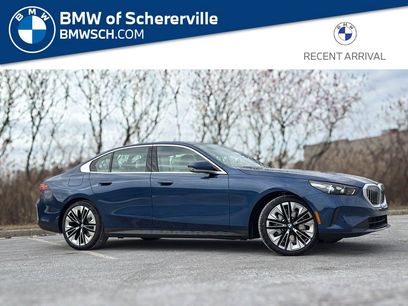 New 2025 BMW 530i xDrive w/ Premium Package