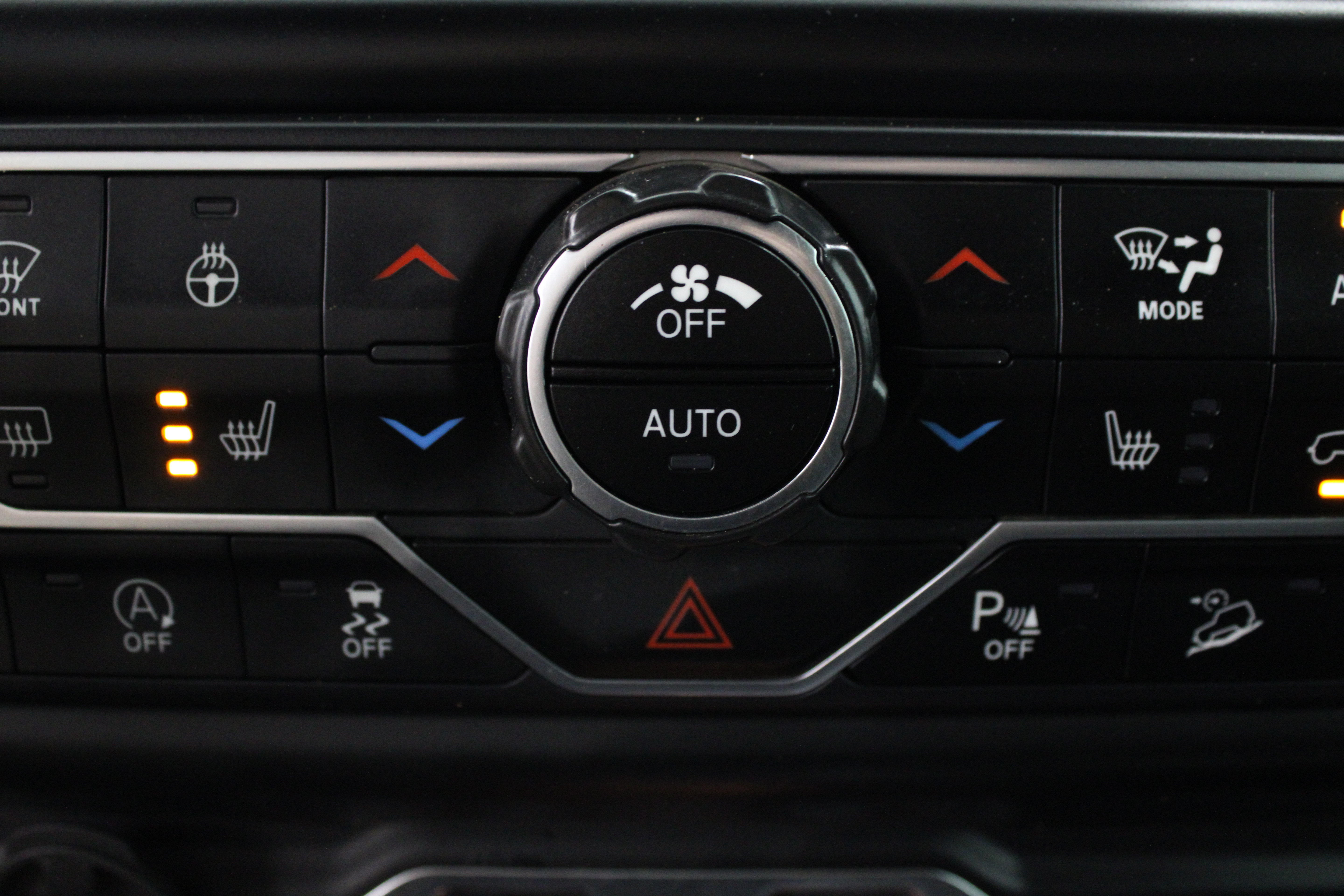 Used 2020 Jeep Wrangler Unlimited Rubicon AWD/4WD image 23