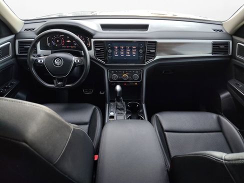 Used 2020 Volkswagen Atlas SEL R-Line image 3