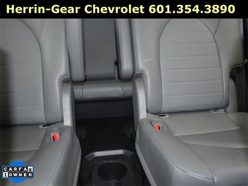 Used 2023 Toyota Highlander XLE image 30