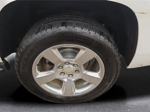 Used 2015 Chevrolet Tahoe LT image 21