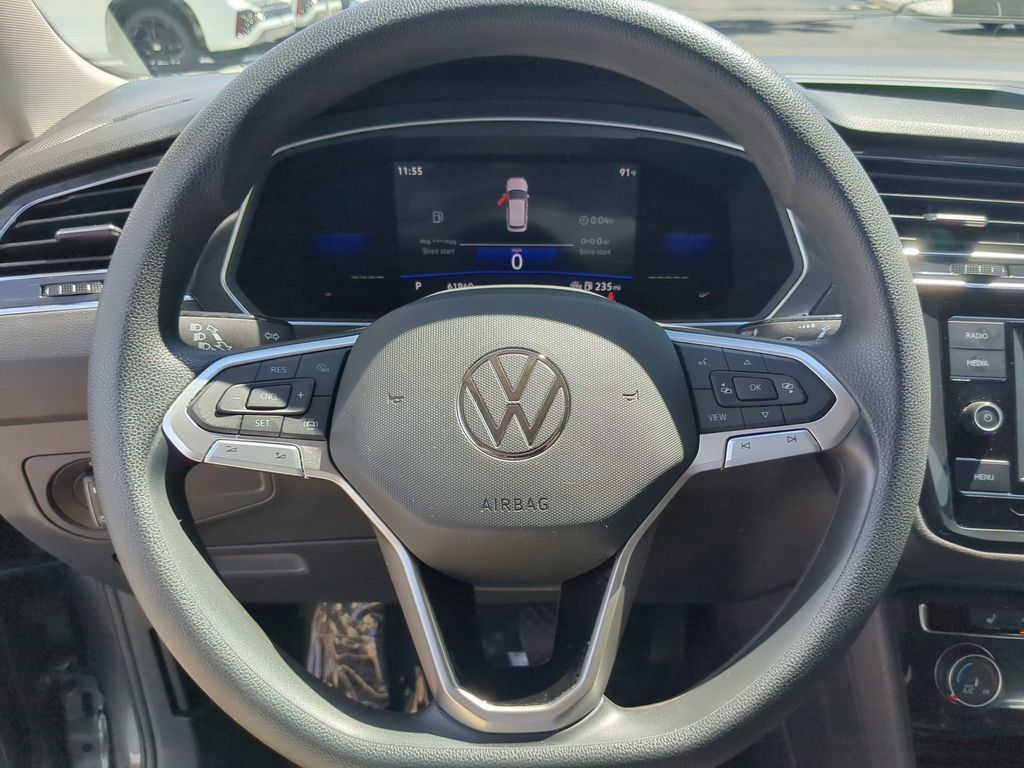 Certified 2023 Volkswagen Tiguan S FWD image 27