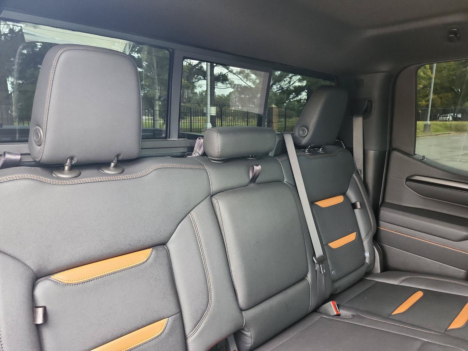 Certified 2025 GMC Sierra 1500 AT4 w/ AT4 Premium Package AWD/4WD image 10