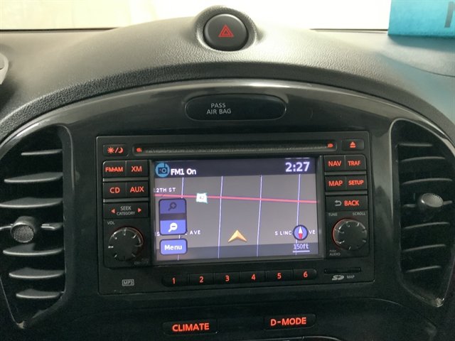 Used 2013 Nissan Juke SL AWD/4WD image 31