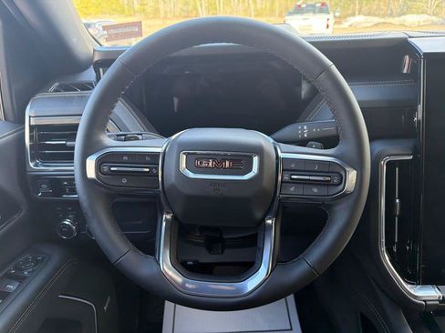 New 2026 GMC Yukon Elevation AWD/4WD image 17