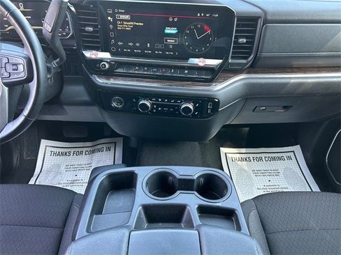 Certified 2024 GMC Sierra 1500 SLE image 11