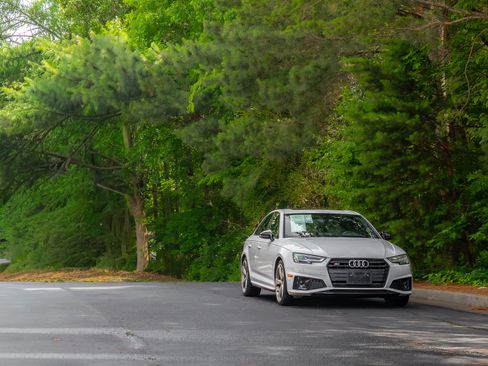 Used 2019 Audi S4 Premium Plus AWD/4WD image 37