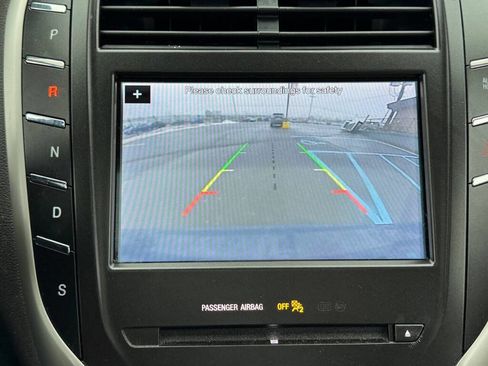 Used 2019 Lincoln MKC Reserve w/ MKC Climate Package image 13