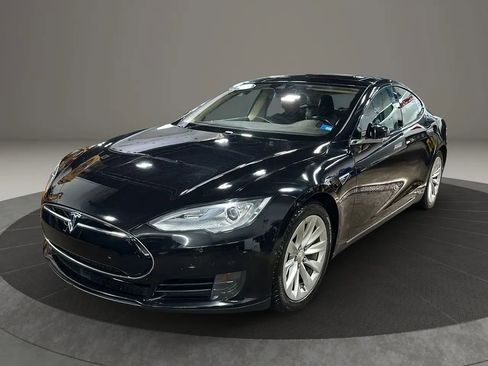 Used 2016 Tesla Model S 60 image 1