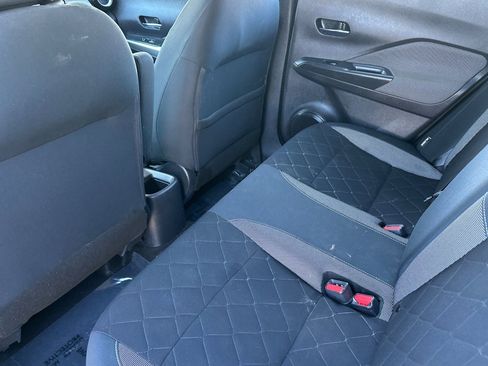 Used 2020 Nissan Kicks SV image 13